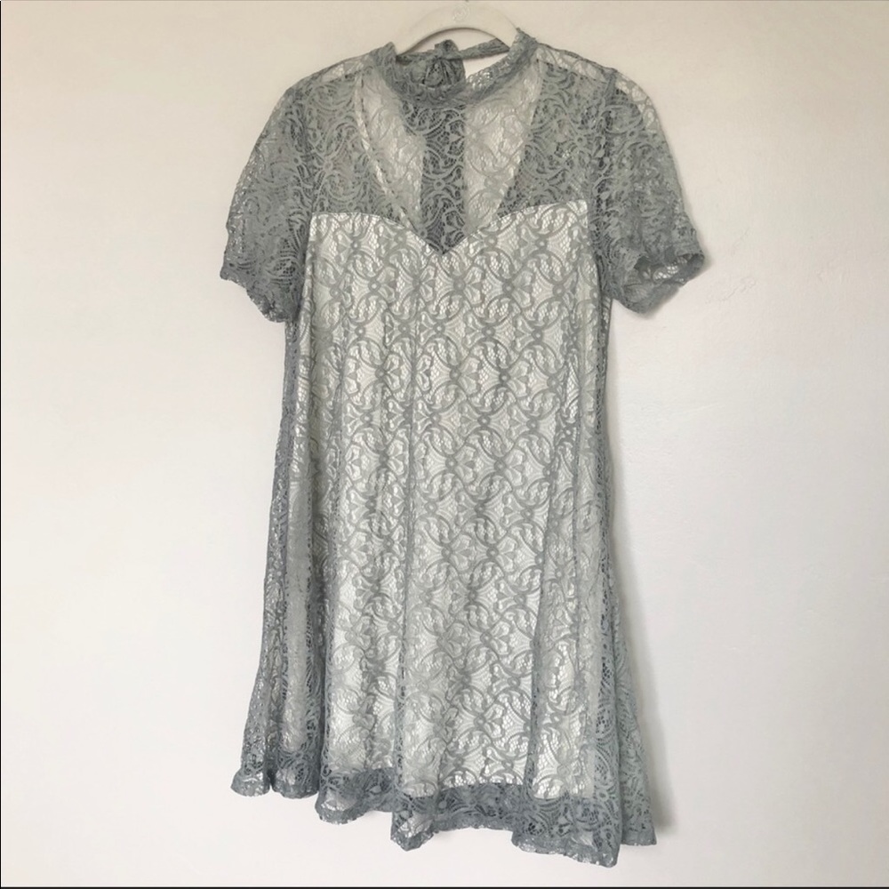 Dance &Marvel Lace Mock Neck Short Sleeve Dress S